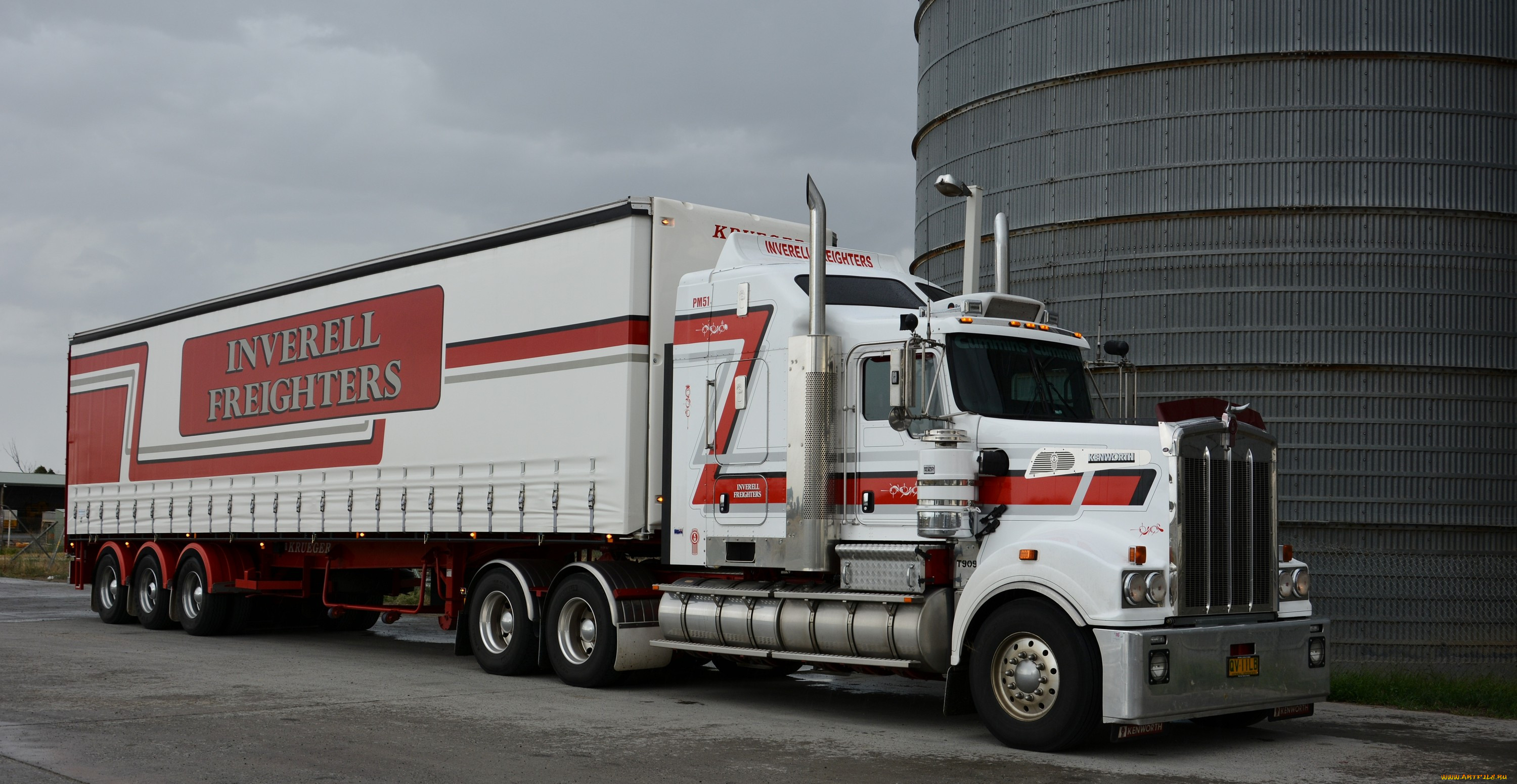 Kenworth AG 380